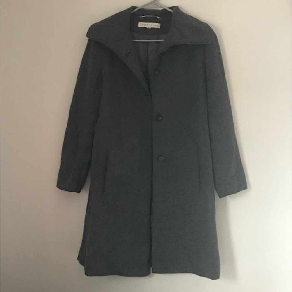 LARRY LEVINE Envelope coat